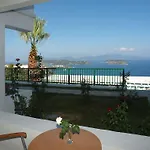 Skiathos Club & 호텔 4*