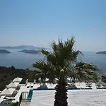 Skiathos Club & 호텔