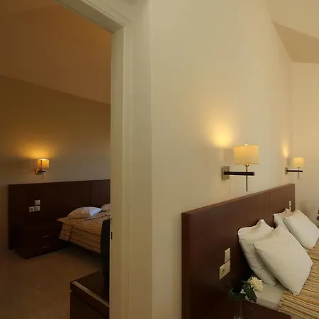 Skiathos Club &