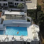 Skiathos Club & Hotel 4*
