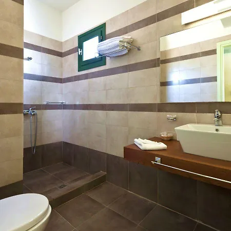 Skiathos Club & 4* 瓦西里亚斯