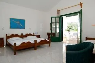 酒店 Skiathos Club & 4*