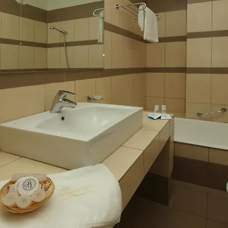 酒店 Skiathos Club & 4*