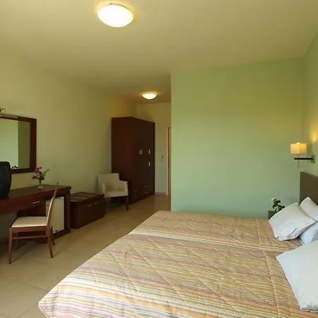 ホテル Skiathos Club & 4*