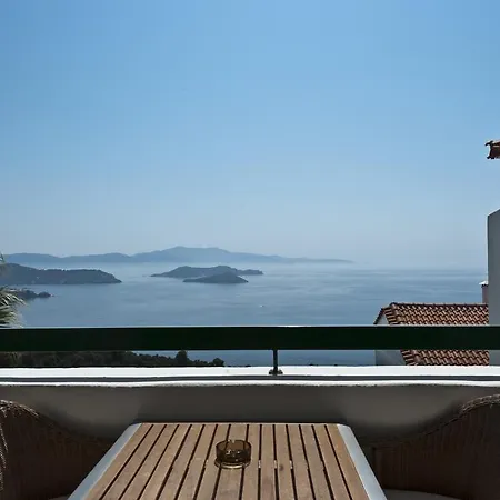 Skiathos Club & 4* 瓦西里亚斯