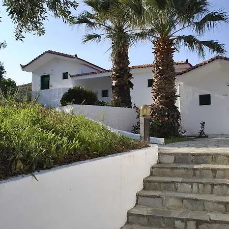 Skiathos Club & 瓦西里亚斯