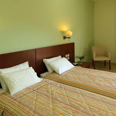 Hotel Skiathos Club & 4*