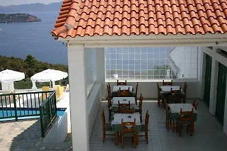 Skiathos Club & Szálloda 4*