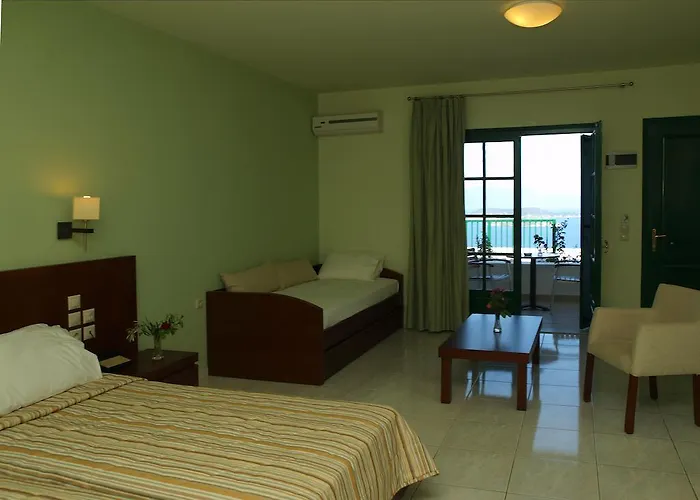 Skiathos Club & 4* 瓦西里亚斯