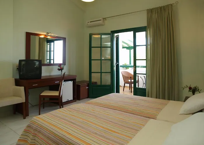 酒店 Skiathos Club &